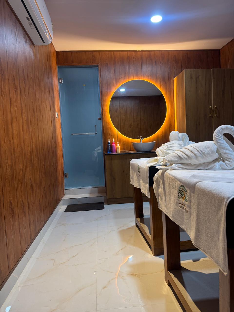 Lavitro Wellness Spa gallery image 6
